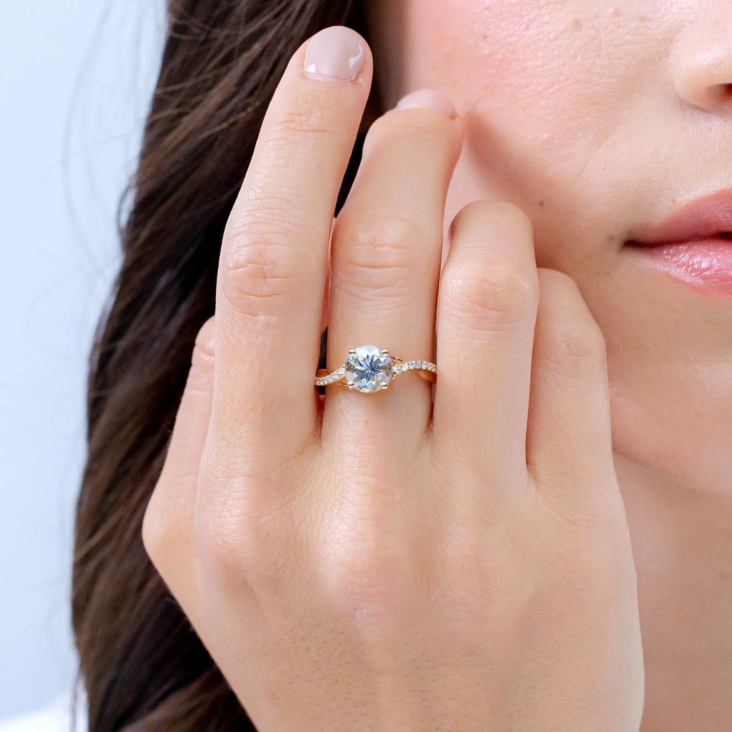 14K Solid Gold Natural Round Cut Solitaire Aquamarine Twisted Split Shank Ring Pave Setting Diamond Band Unique Engagement Ring