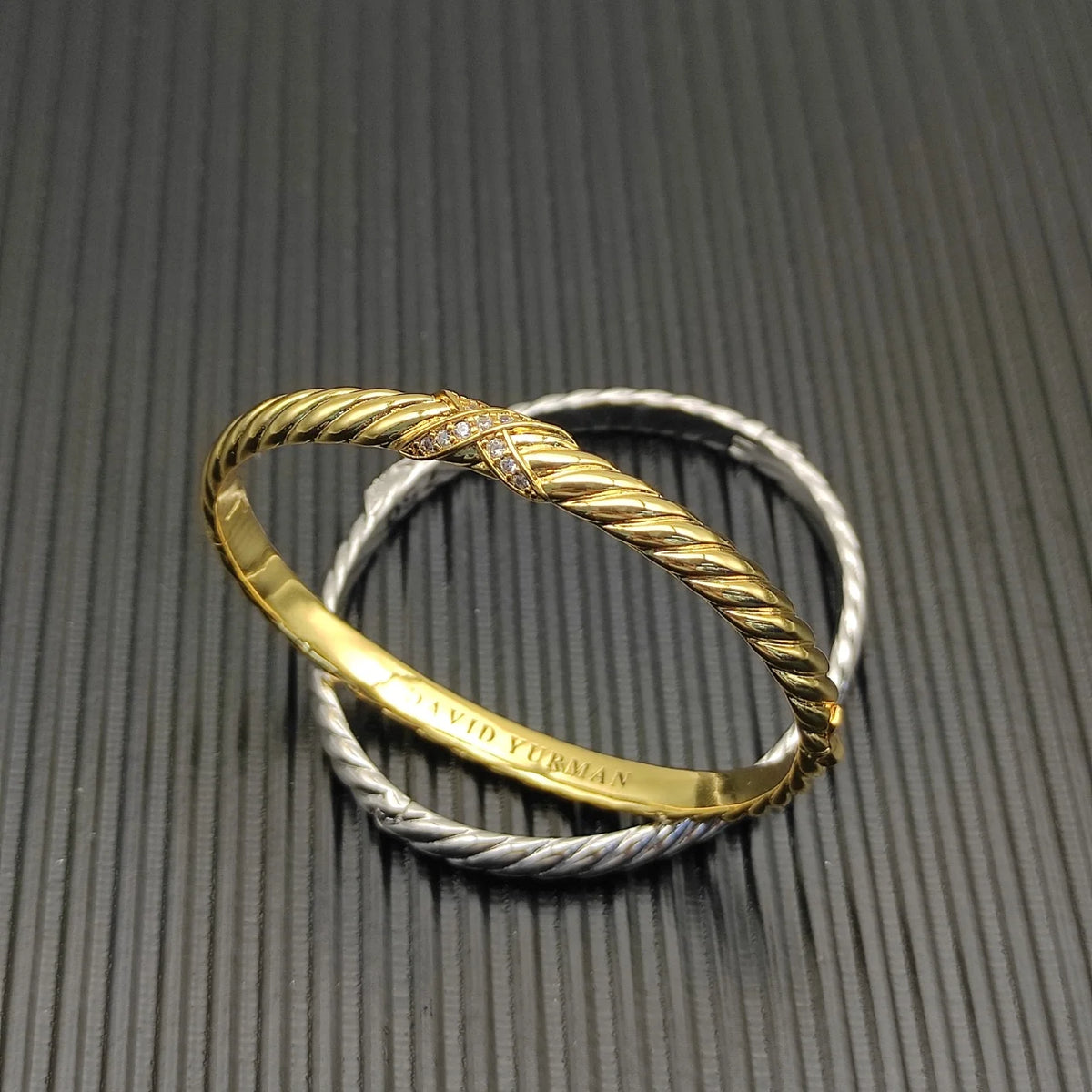 FASHIONISTA DY High-Quality Gold and Diamond Bangle, Luxury Unisex Silver and Diamond Bracelet, Jewelry