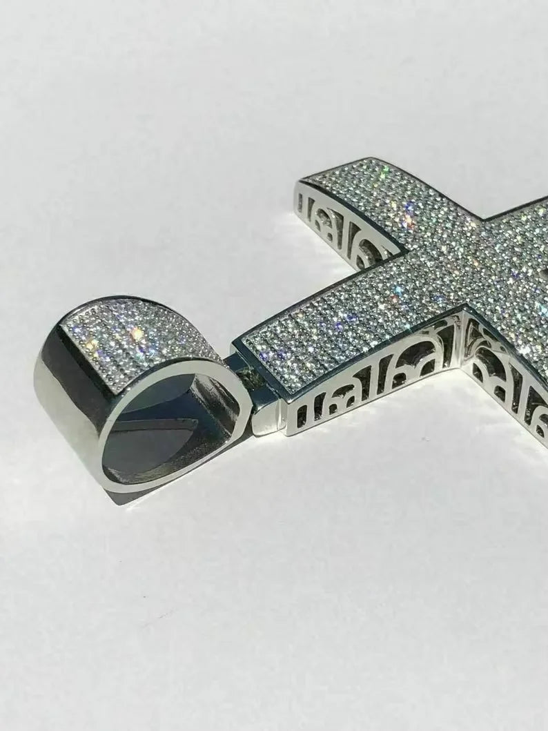 BiG-BOSS Iced Out Cross Pendant Silver Tone Classic Religious Hip Hop Jewellery for Men and Women