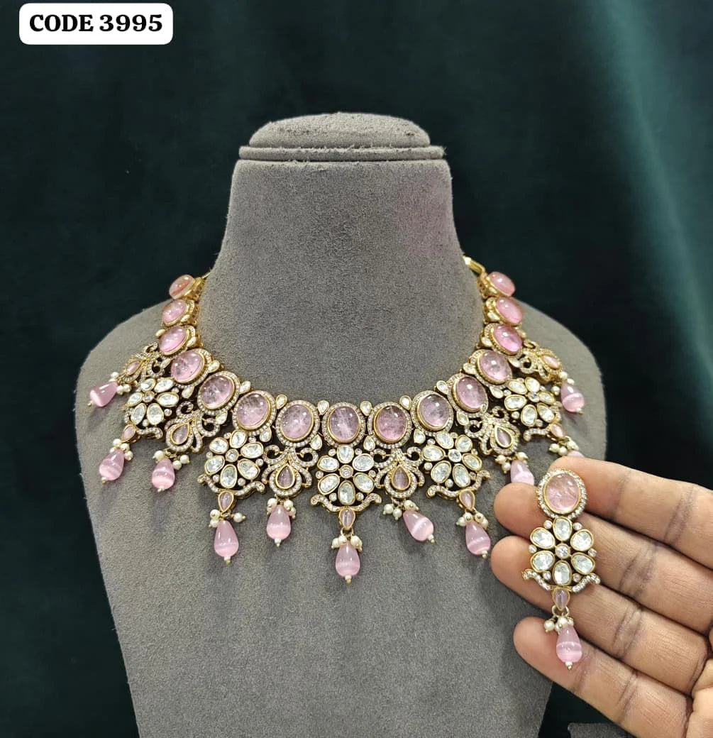 Antique Gold Plated Green Kundan Bridal Choker Necklace Set with Floral Design Dangle Earrings Wedding Jewelry Set