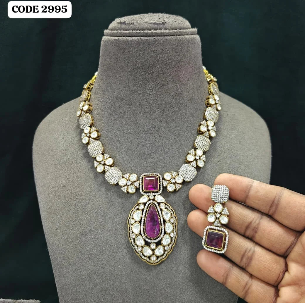 Luxury Emerald Green AD Stone Necklace Set Gold Plated Brass Wedding Party Statement Jewelry for Women Premium Collection Set