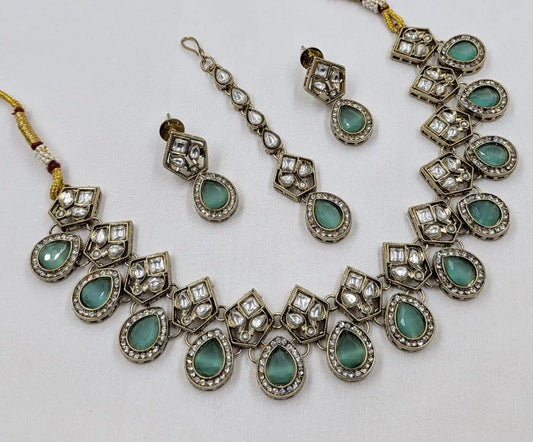Lakshmi Luxury Green Kundan Necklace Set with Earrings Gold Plated Designer Bridal Wedding Party Jewelry for Women OEM Export for Women
