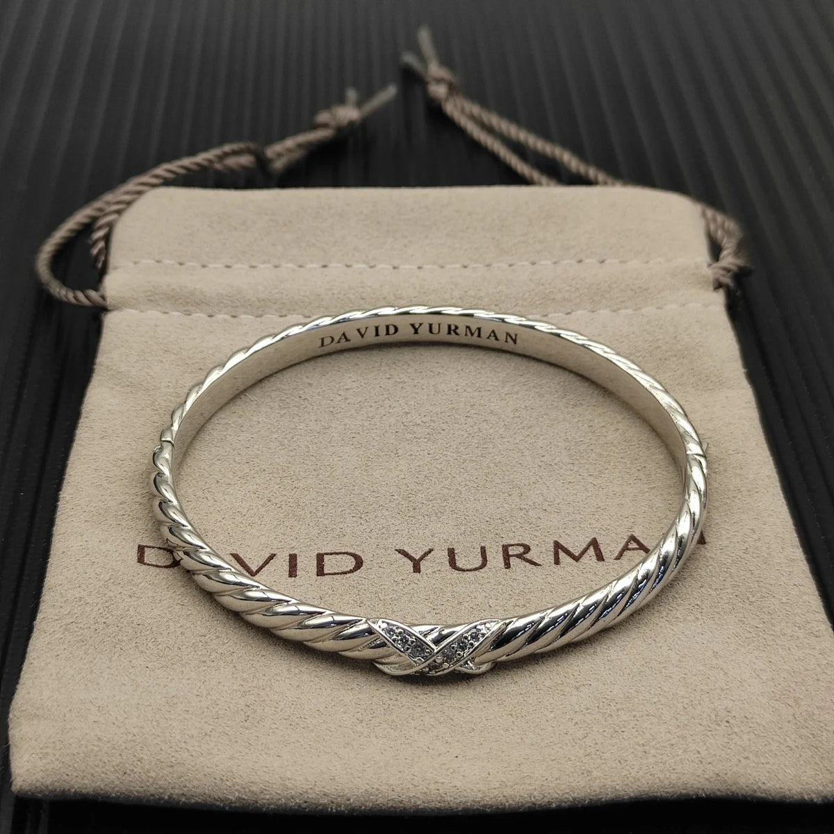 FASHIONISTA DY High-Quality Gold and Diamond Bangle, Luxury Unisex Silver and Diamond Bracelet, Jewelry