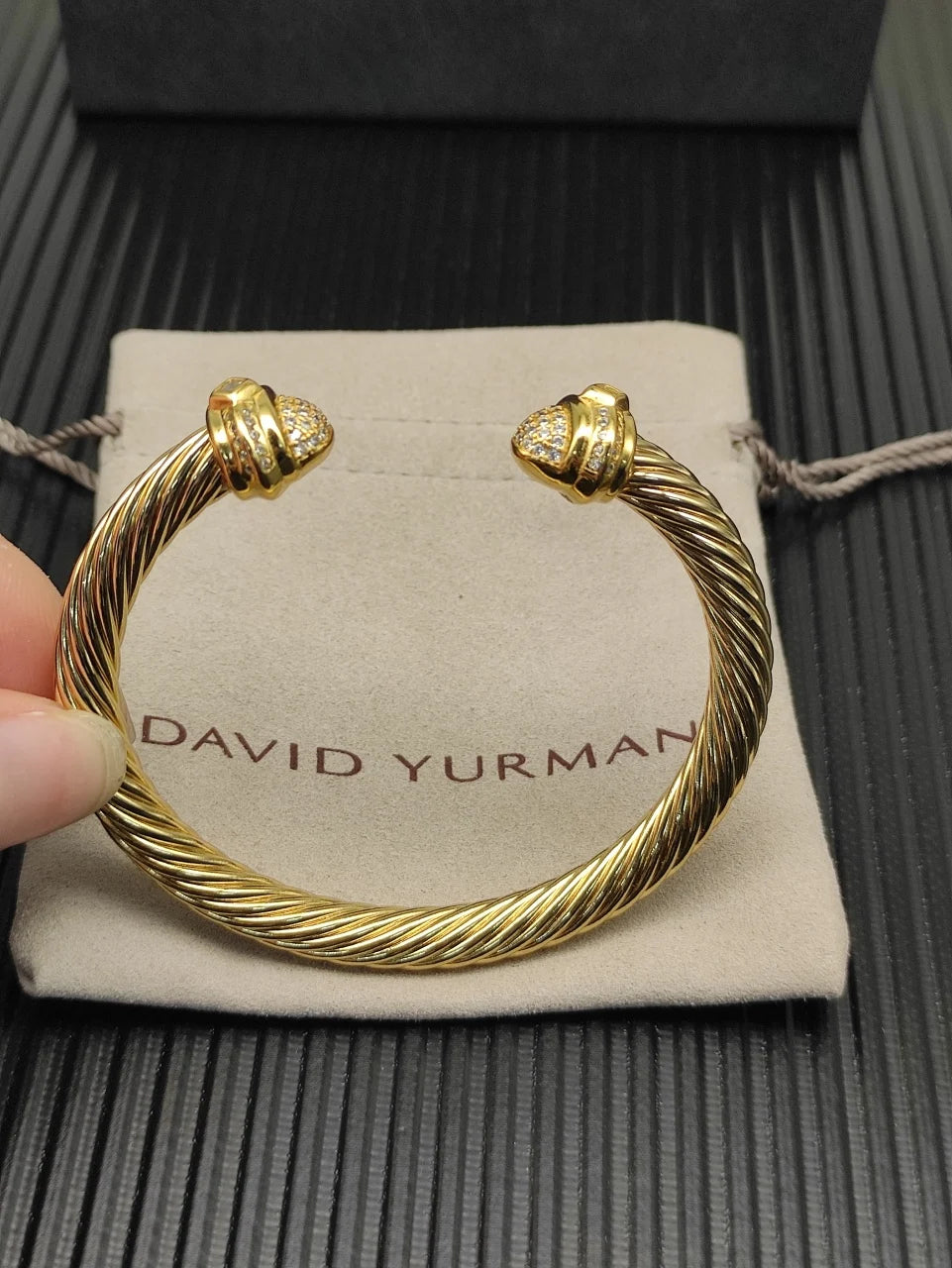 FASHIONISTA DY High-Quality Silver Oval Bangle with Diamonds, Luxury Unisex Gold Oval Bangle with Diamonds, Jewelry