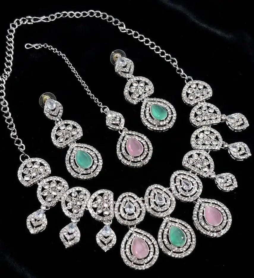 Luxury Blue Cubic Zirconia Bridal Jewelry Set Silver Plated Necklace Earrings Maang Tikka Wedding Wear Women Luxury set forgirl