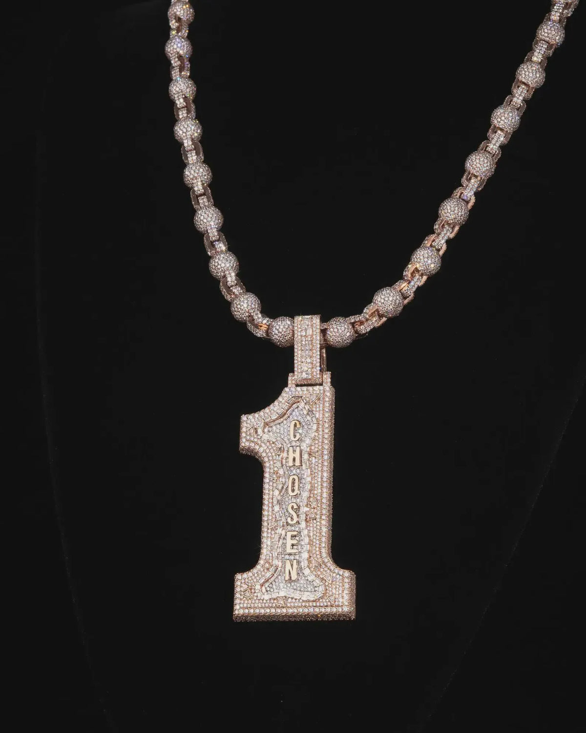 BiG-BOSS Buy Krishnavii Iced Out Moissanite Letter Pendant_ Custom Men's Luxury Hip Hop Jewelry Online in India