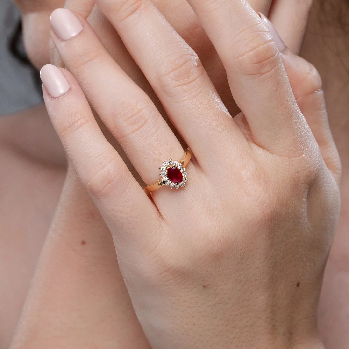 Natural 9*7MM Oval Cut Red Ruby Gemstone Proposal Ring 14K Solid Gold Diamond Accented Fine Women Jewelry Ring Wholesale