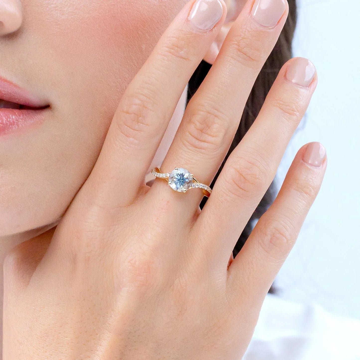 14K Solid Gold Natural Round Cut Solitaire Aquamarine Twisted Split Shank Ring Pave Setting Diamond Band Unique Engagement Ring