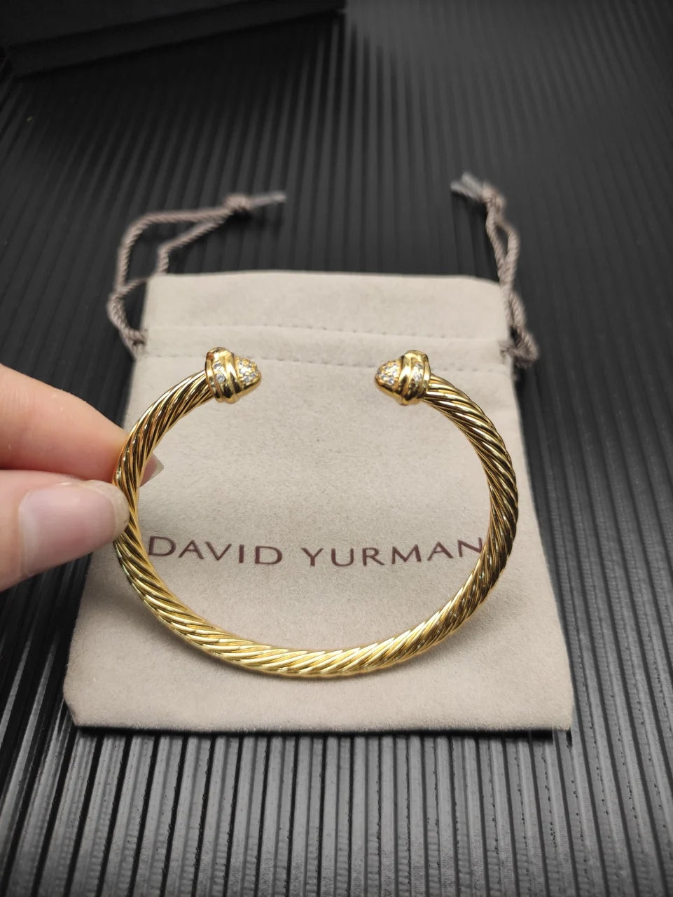 FASHIONISTA DY High-Quality Silver Oval Bangle with Diamonds, Luxury Unisex Gold Oval Bangle with Diamonds, Jewelry