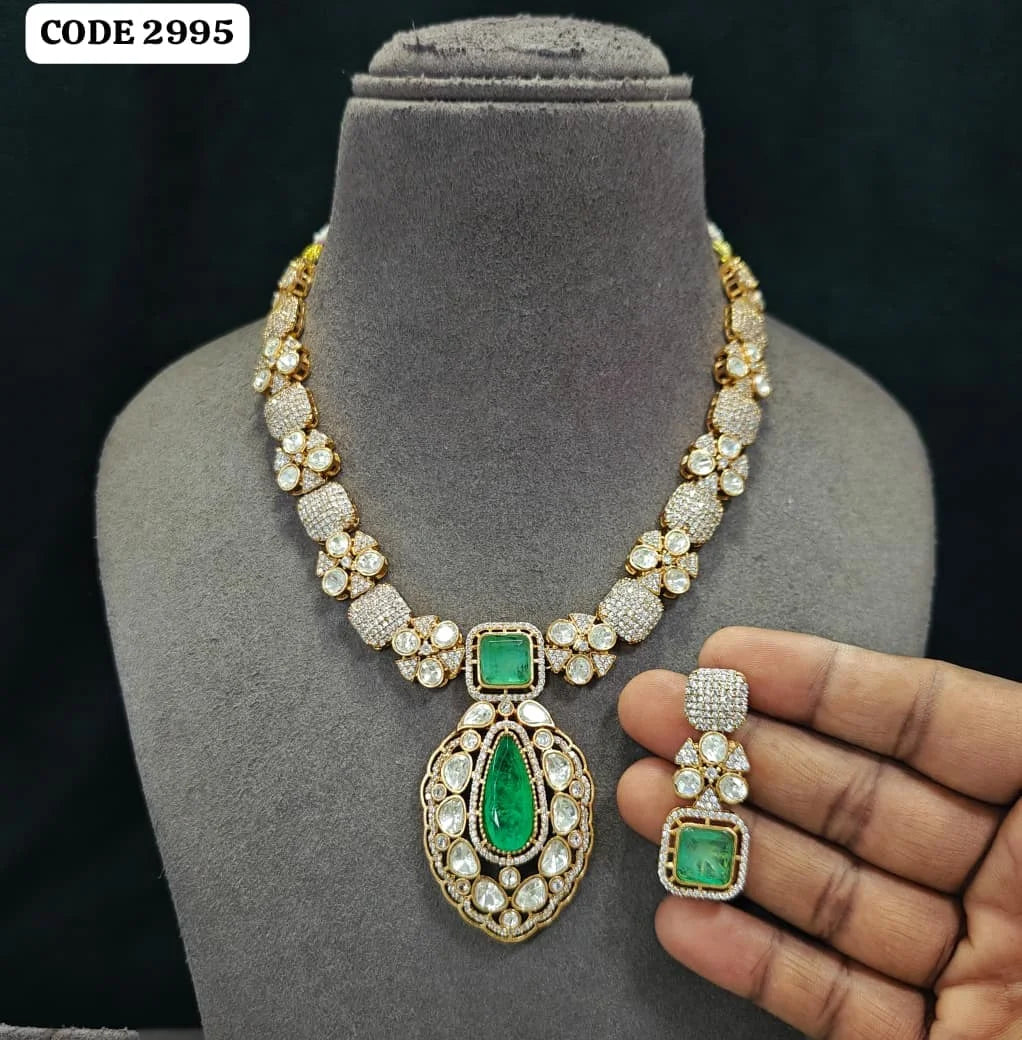 Luxury Emerald Green AD Stone Necklace Set Gold Plated Brass Wedding Party Statement Jewelry for Women Premium Collection Set