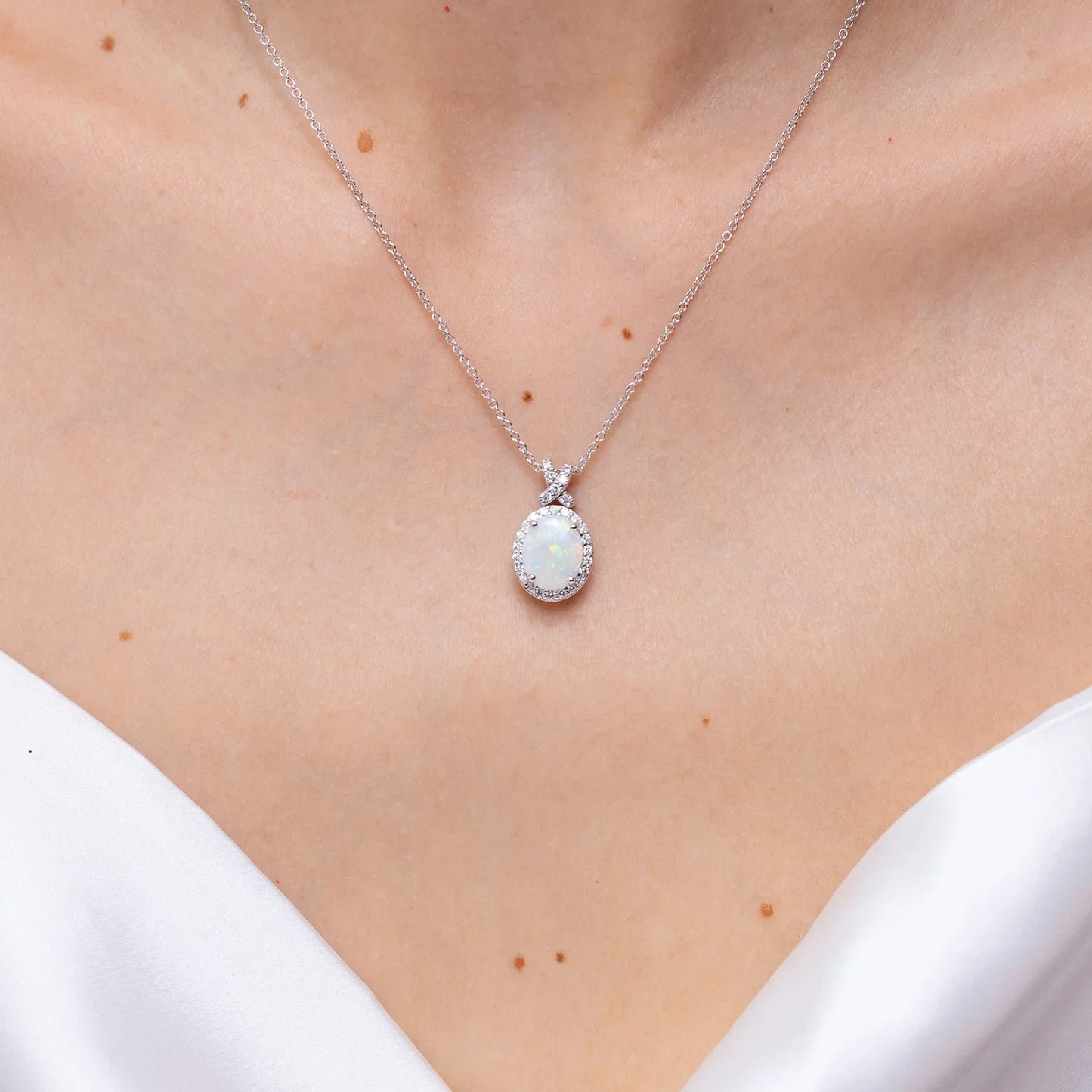 Top Quality Most 14K Solid Gold IGI Certified Natural 0.4 Ctw Opal & 0.2 Ctw Diamond Bowknot Style Pendant Link Chain Necklace