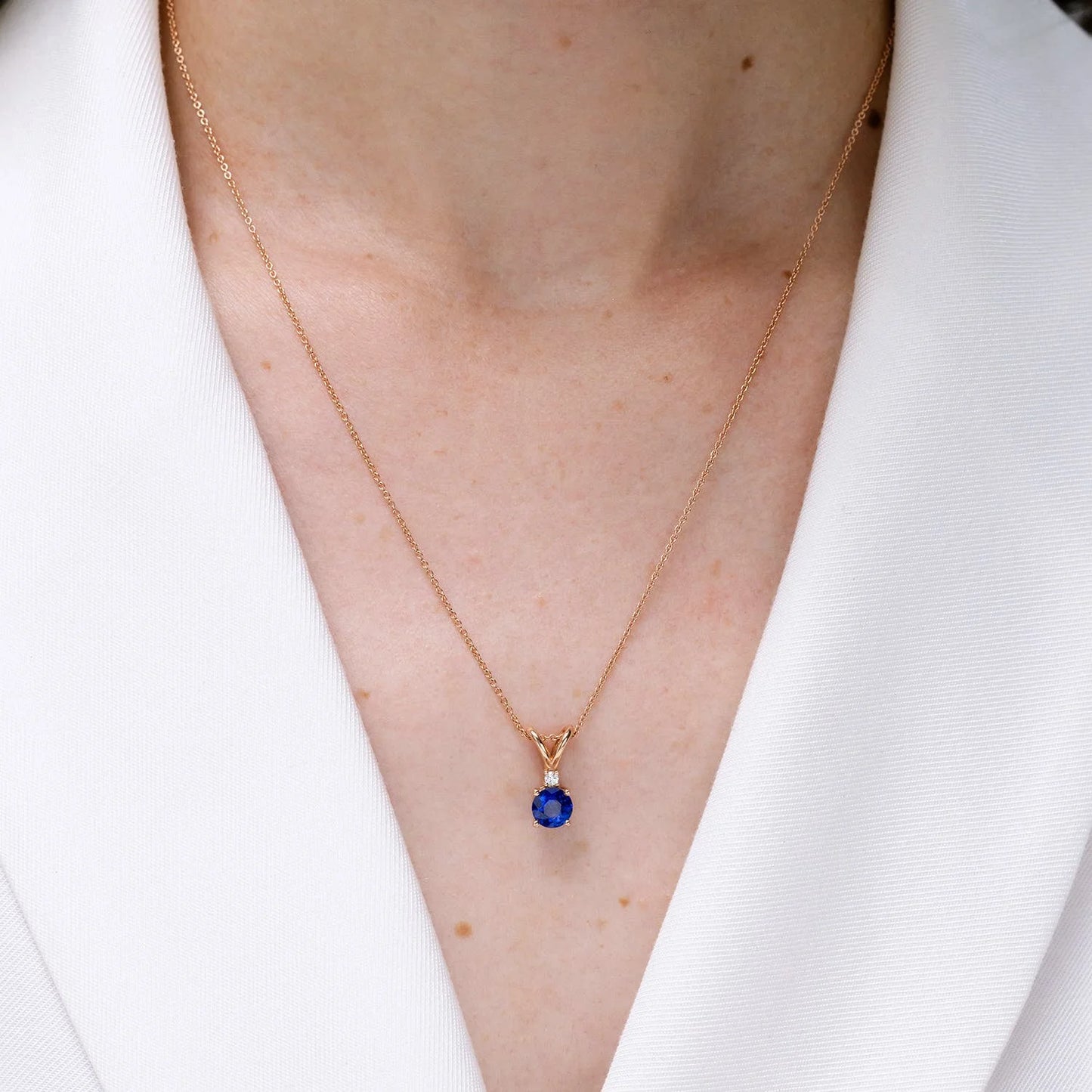 High Quality 14K Gold Natural Blue Sapphire With Diamond Two Stone Pendant 18K Gold V Bale IGI Certified Pendant Link Necklace