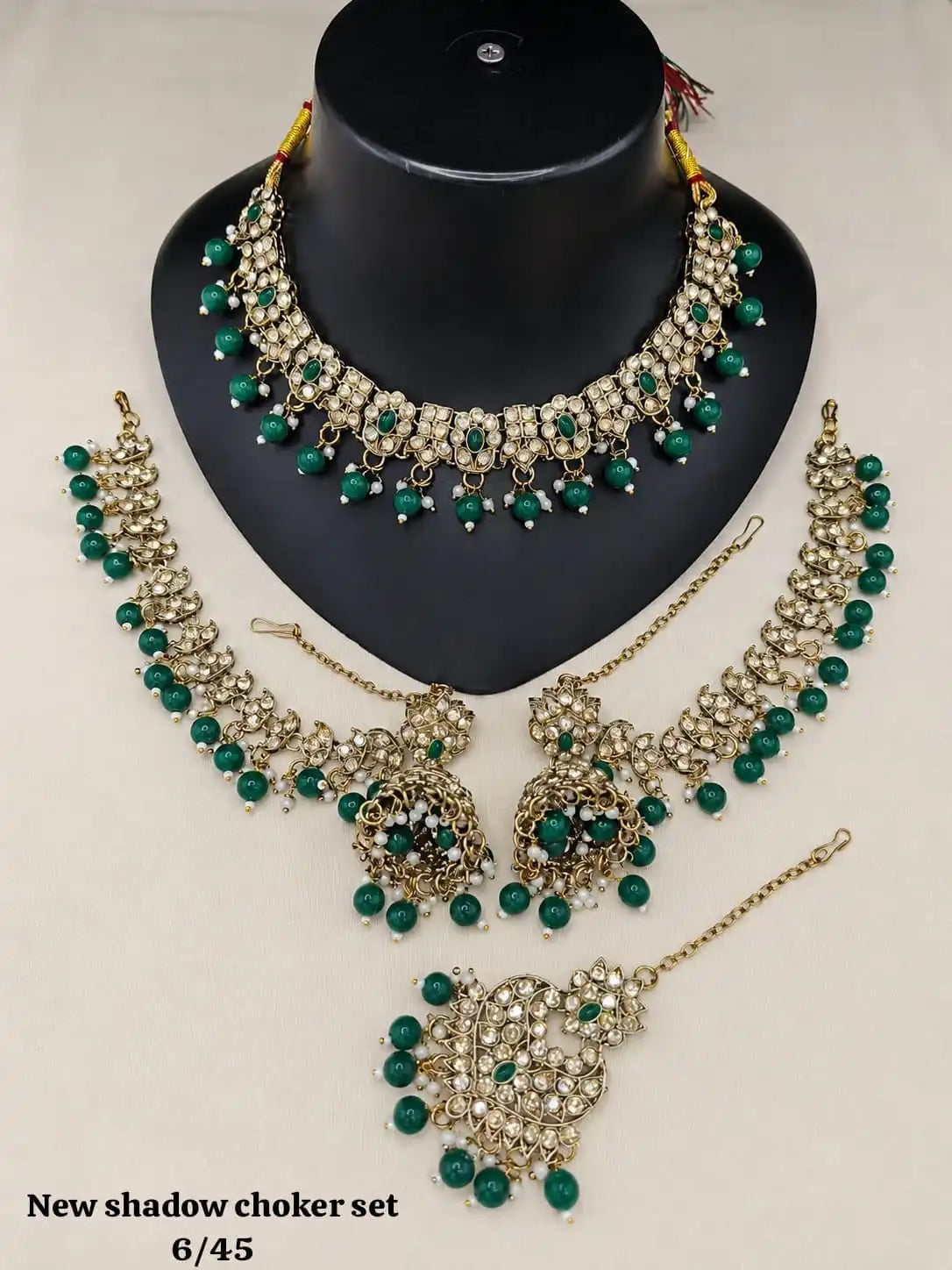 Wholesale Designer Green Kundan Choker Necklace Set with Earrings & Maang Tikka for Women Bridal Wedding Party Wear Set