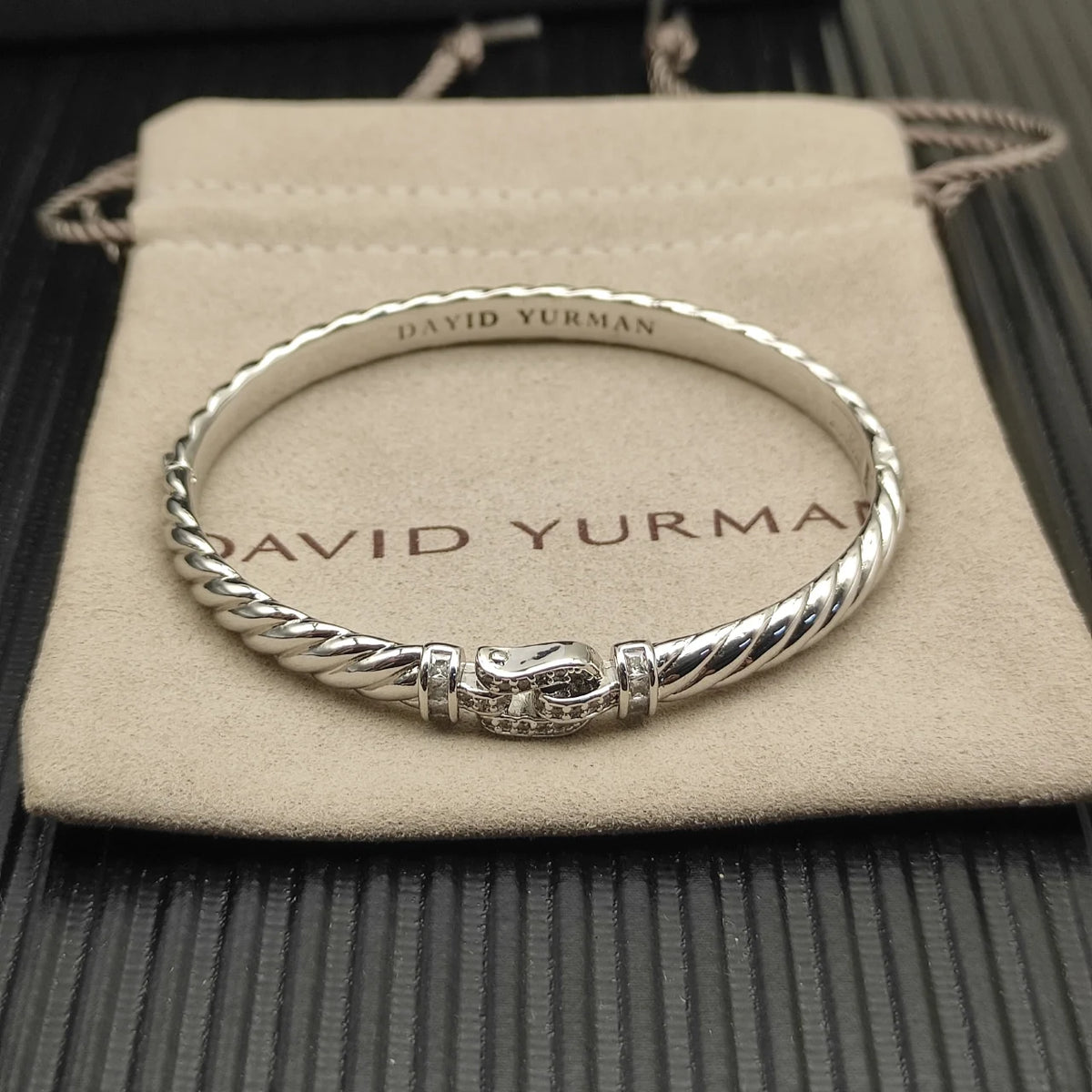 FASHIONISTA DY High-Quality Gold-Plated Engraved Wave Diamond-Set Bangle, Unisex Silver-Plated Diamond-Set Bangle, Jewelry