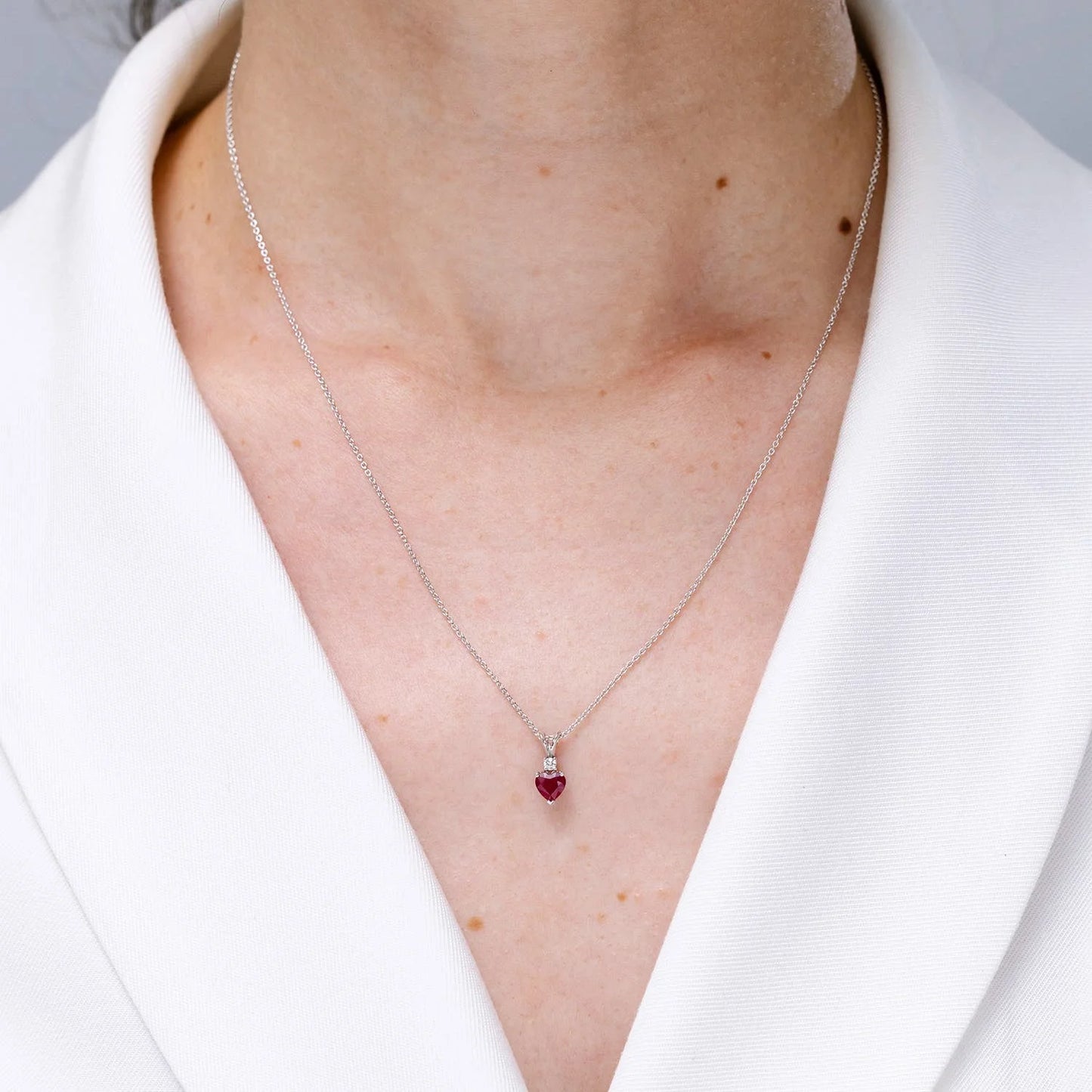 14K Pure Gold Heart-Cut Ruby Rabbit Ear Bale Pendant With Diamond 2026 New Arrival Valentine Day Gift Gemstone Pendant Necklace