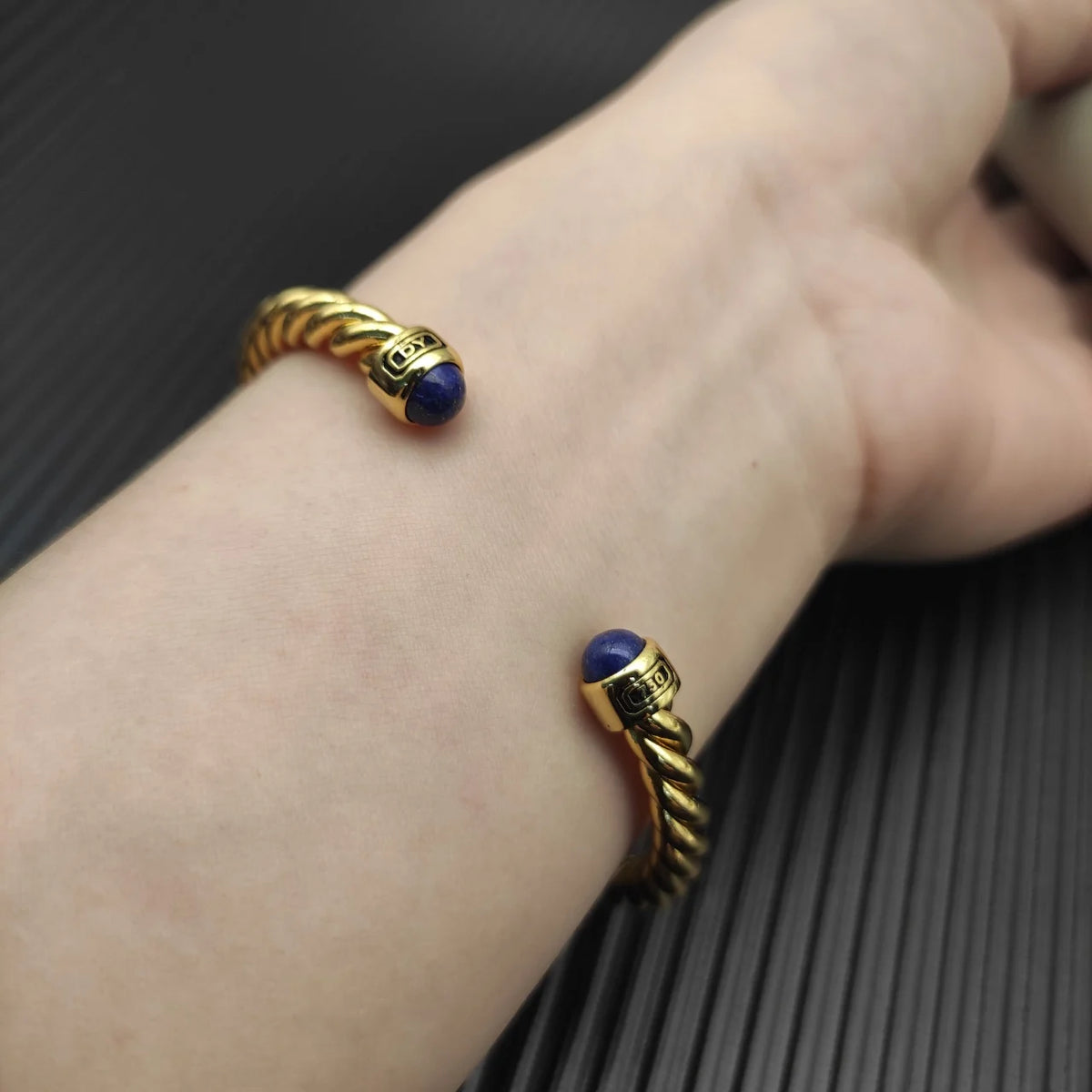 FASHIONISTA DY High-Quality Gold-Plated Colored Gemstone Bangle, Unisex Silver-Plated Colored Gemstone Bangle, Jewelry