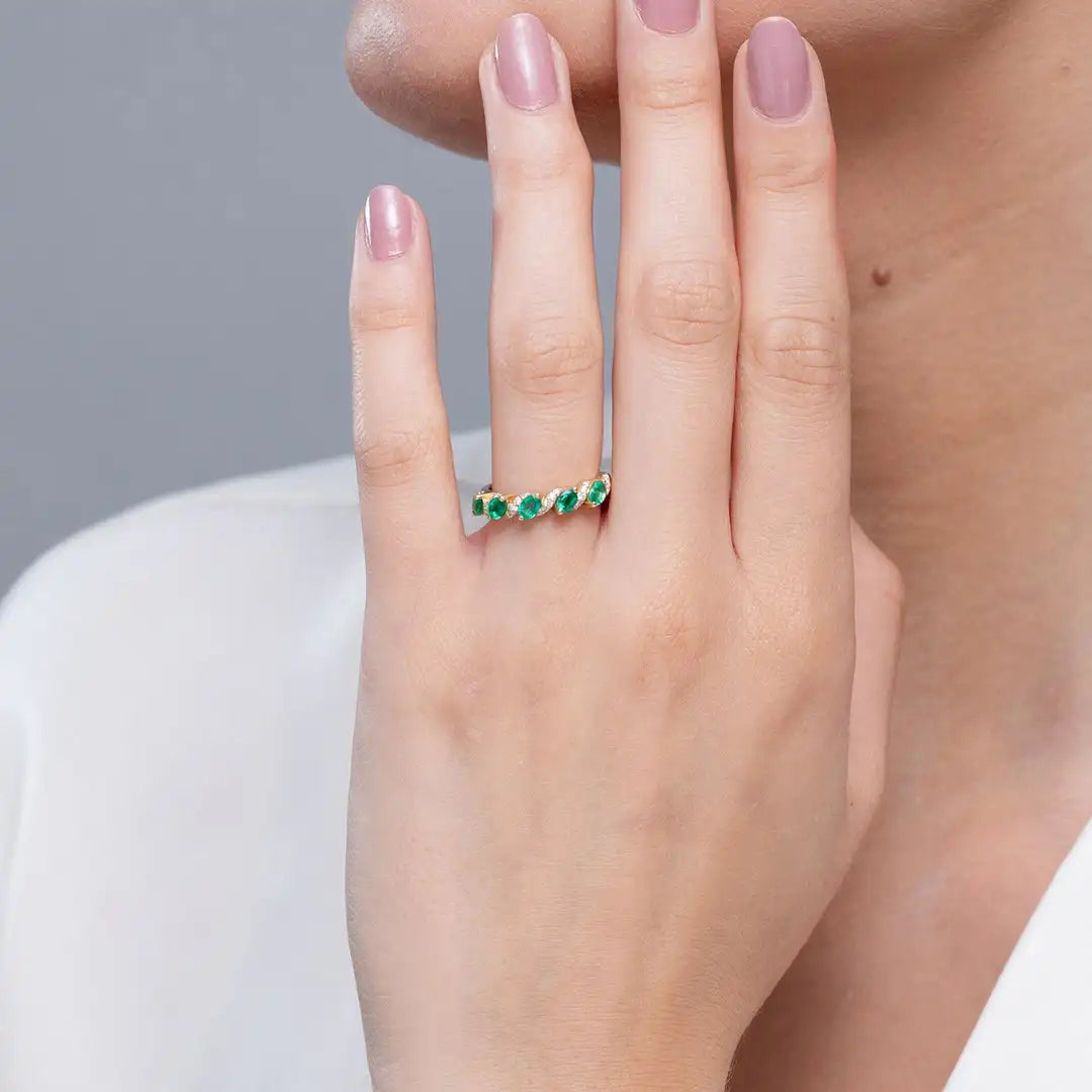 14K Solid Gold Oval Cut Five Stone Natural Green Emerald Swirl Ring with Diamonds High Quality Fine Jewelry Half Eternity Ring