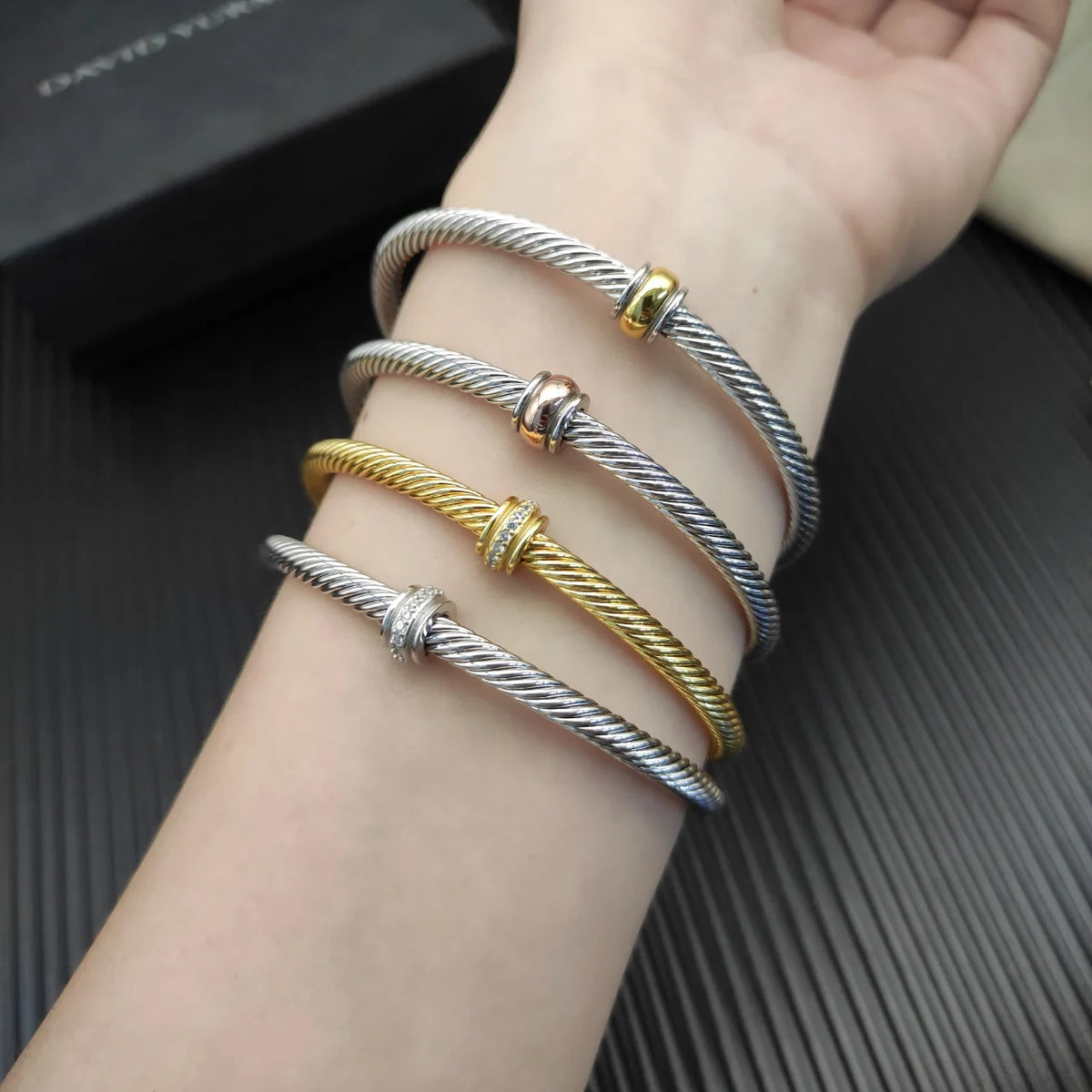 FASHIONISTA DY High-Quality Gold-Plated Diamond-Set Bangle, Unisex Silver-Plated Diamond-Set Bangle, Jewelry