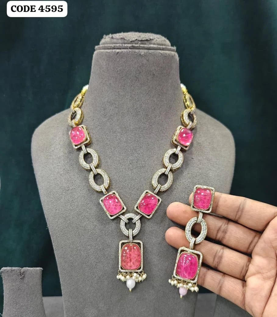 Luxury Emerald Green Link Chain Necklace Set with American Diamond Gold Plated Bridal Wedding Party Wear Jewelry Set for Women
