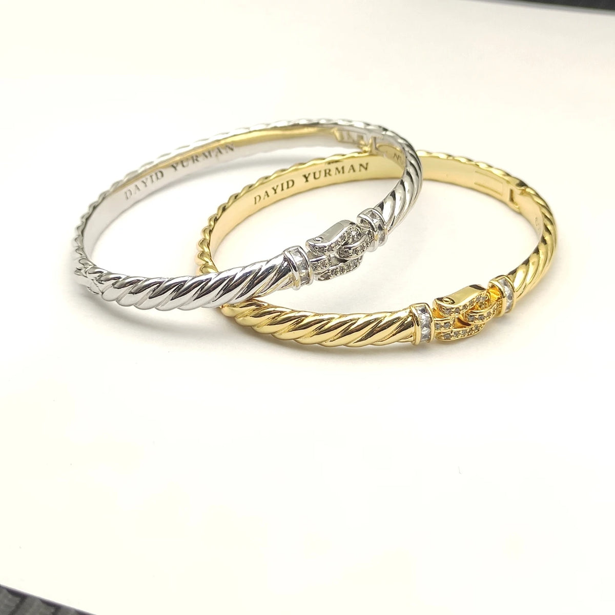 FASHIONISTA DY High-Quality Gold-Plated Engraved Wave Diamond-Set Bangle, Unisex Silver-Plated Diamond-Set Bangle, Jewelry