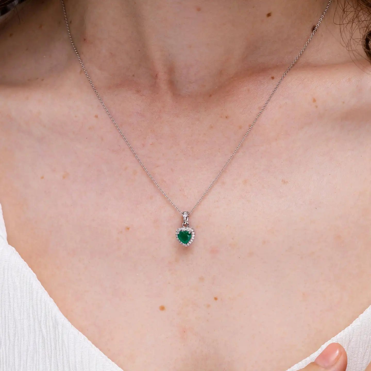 14K Solid Gold Natural Emerald Heart Pendant With Diamond Halo Classic Fine Jewellery Anniversary Wedding Gift
