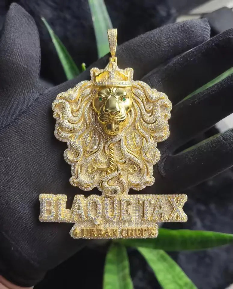 BiG-BOSS Iced Out Lion Head Pendant Gold Tone Crown Design Hip Hop Style Jewellery for Men