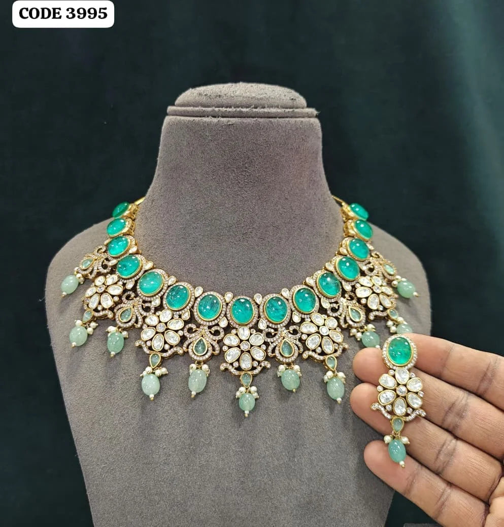 Antique Gold Plated Green Kundan Bridal Choker Necklace Set with Floral Design Dangle Earrings Wedding Jewelry Set