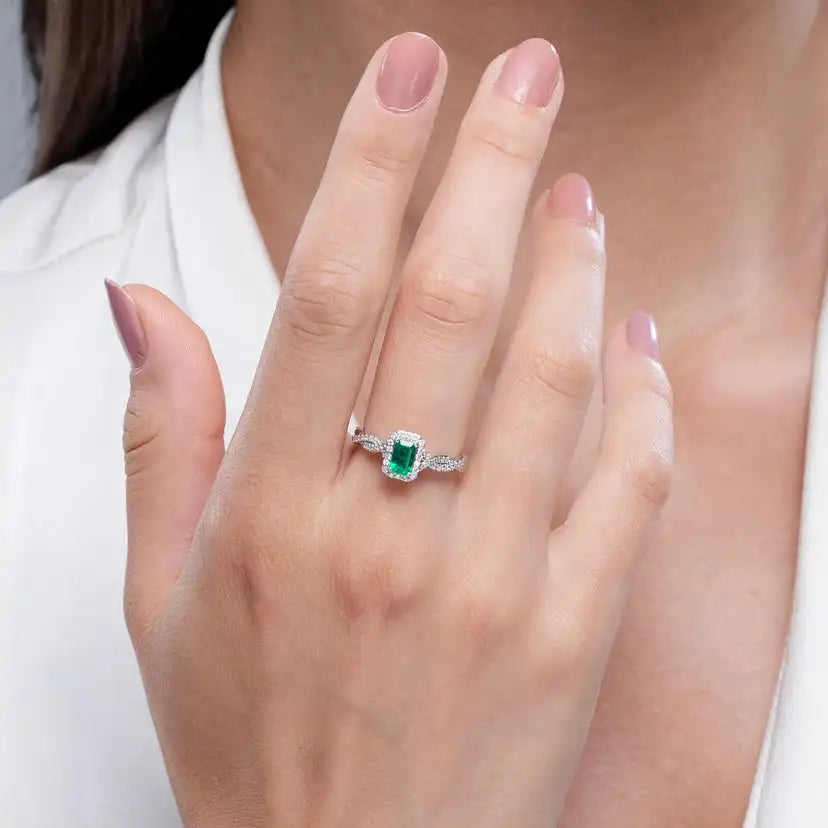 14K Solid Gold Emerald-Cut Emerald Halo Twisted Shank Ring Handmade Customized Fine Jewelry Wedding Engagement & Party Wear