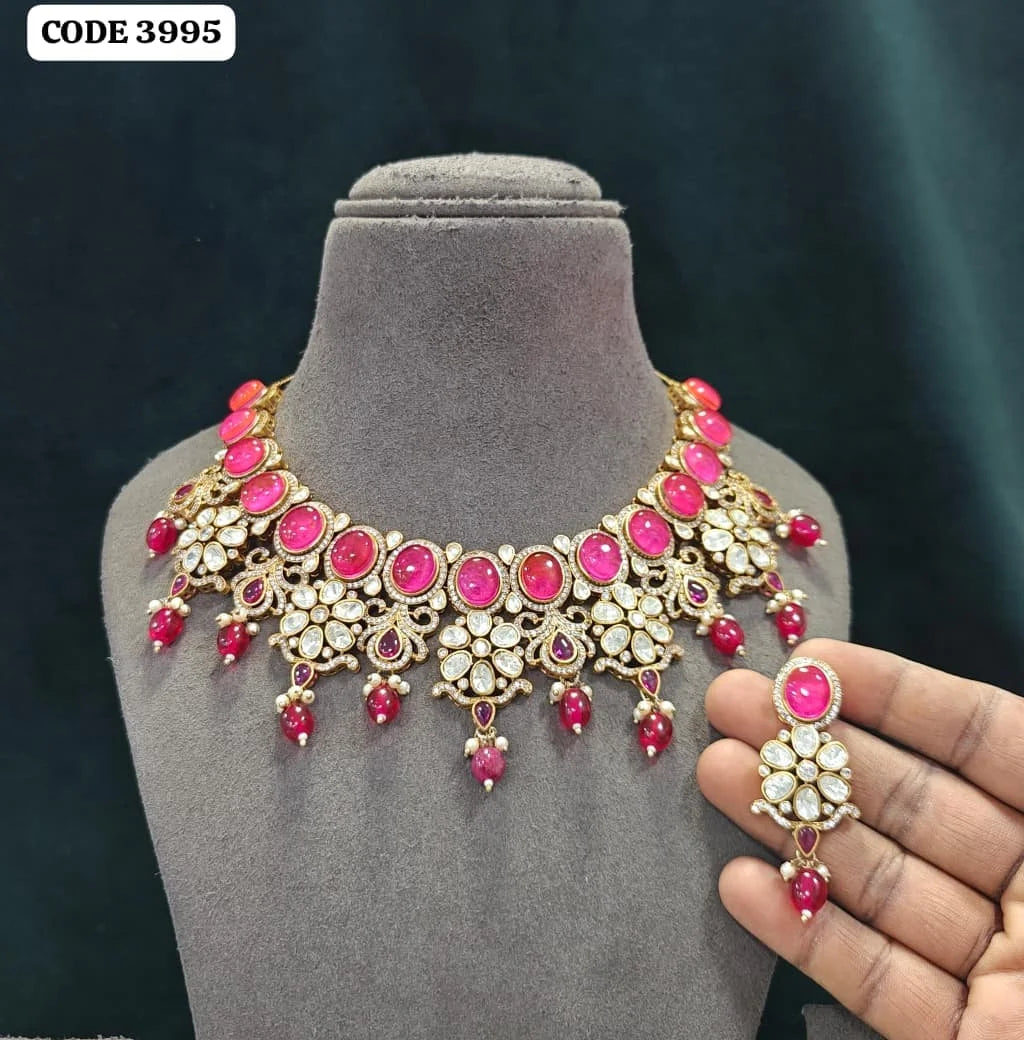 Antique Gold Plated Green Kundan Bridal Choker Necklace Set with Floral Design Dangle Earrings Wedding Jewelry Set
