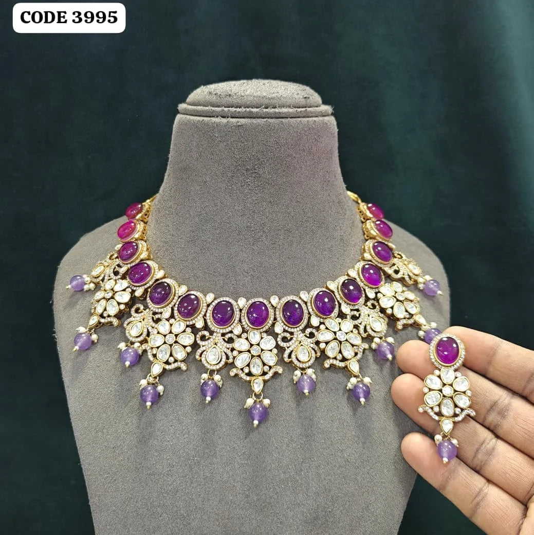 Antique Gold Plated Green Kundan Bridal Choker Necklace Set with Floral Design Dangle Earrings Wedding Jewelry Set